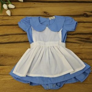 Rue Muu Alice in Wonderland costume